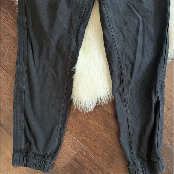 Athleta Farallon Joggers Black Jogger Pants Sweatpants Size 6 - Picture 4 of 7